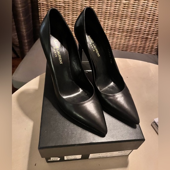 YVES SAINT LAURENT PARIS 105 Pumps CLASSIC Black Seta Calf YSL 39.5 w/Box & Bag - Picture 2 of 14
